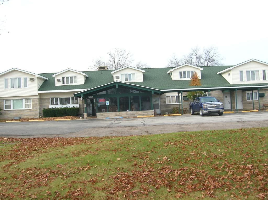 Camp Inn Lodge Oscoda Buitenkant foto