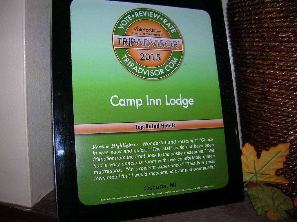 Camp Inn Lodge Oscoda Buitenkant foto