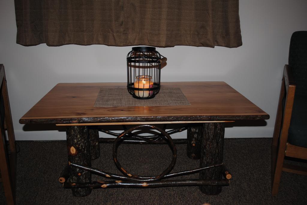 Camp Inn Lodge Oscoda Kamer foto